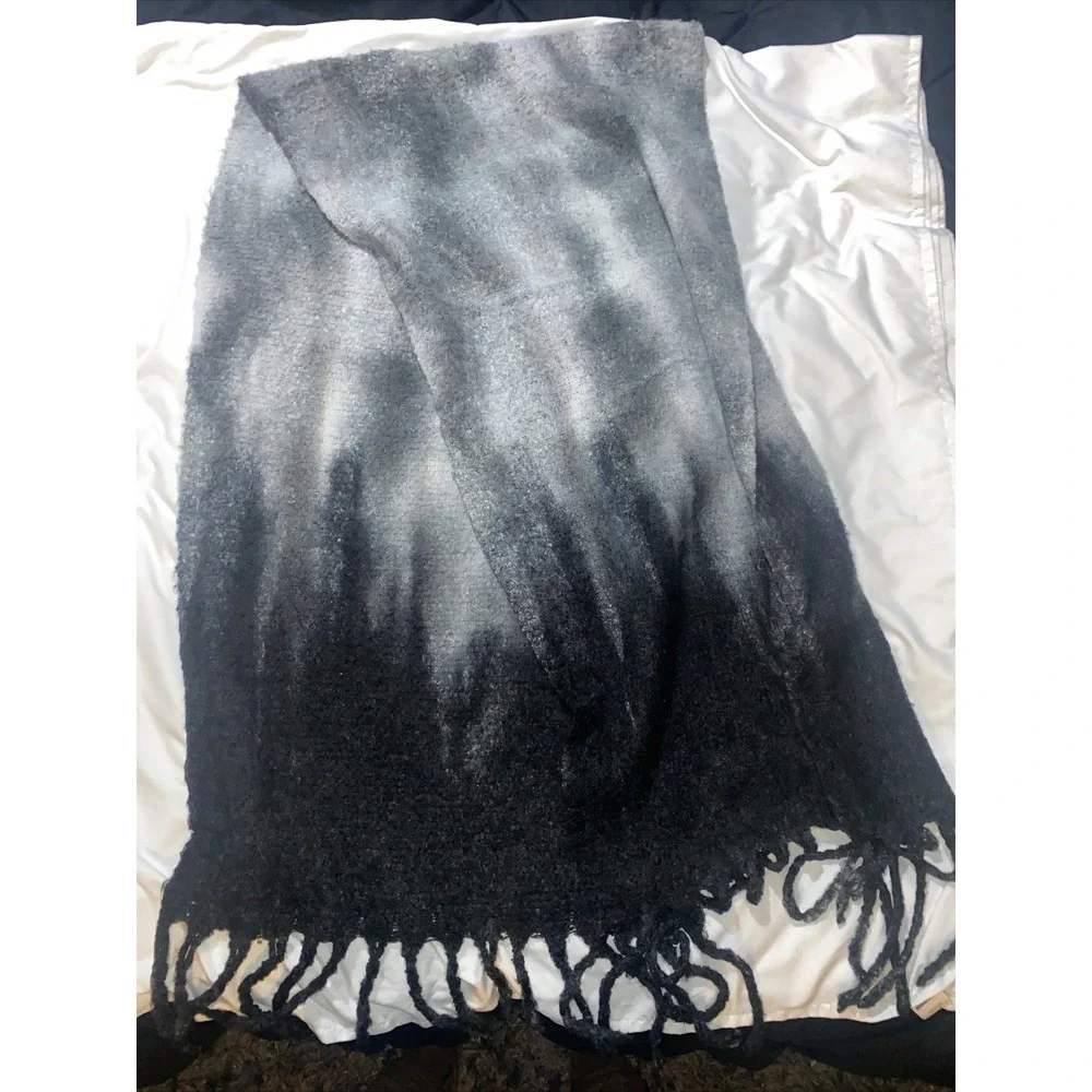 Y2K Chunky Scarf Steve Madden Black To Gray Tie Dye Ombre Over 6' Long‎